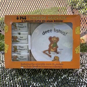 Vintage Enesco Suzy's Zoo Set of‎ 4 cheese plates & picks 1976 Anthropomorphic